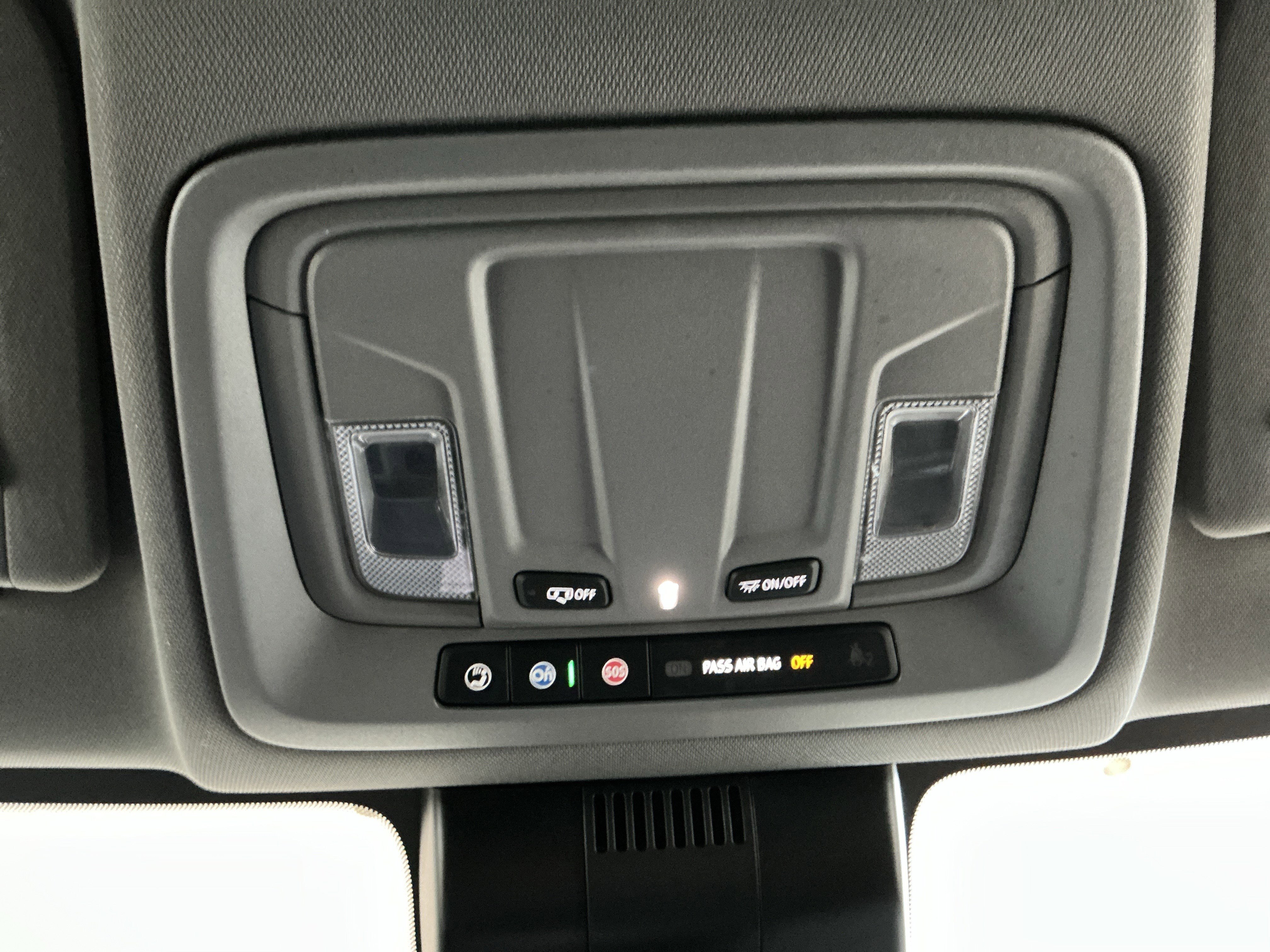 Used 2023 Chevrolet Silverado 1500 LT image 17