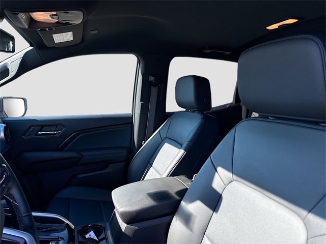 New 2024 Chevrolet Colorado LT w/ LT Convenience Package III image 17