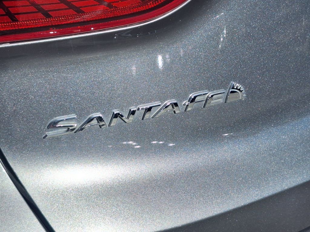 Used 2019 Hyundai Santa Fe Limited image 30