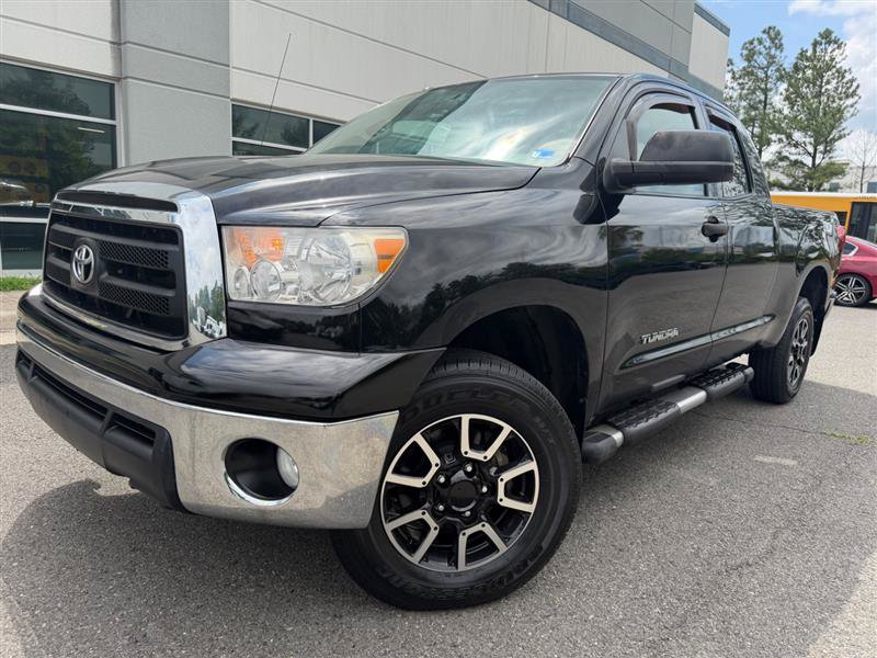 Used 2012 Toyota Tundra 4x4 Double Cab w/ Tow Pkg image 1