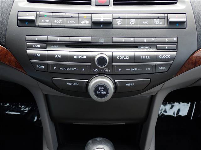 Used 2011 Honda Accord EX-L image 19