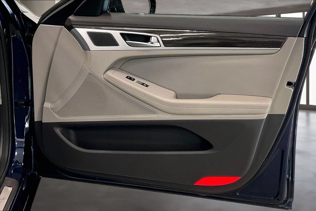 Used 2020 Genesis G80 3.8 AWD/4WD image 28