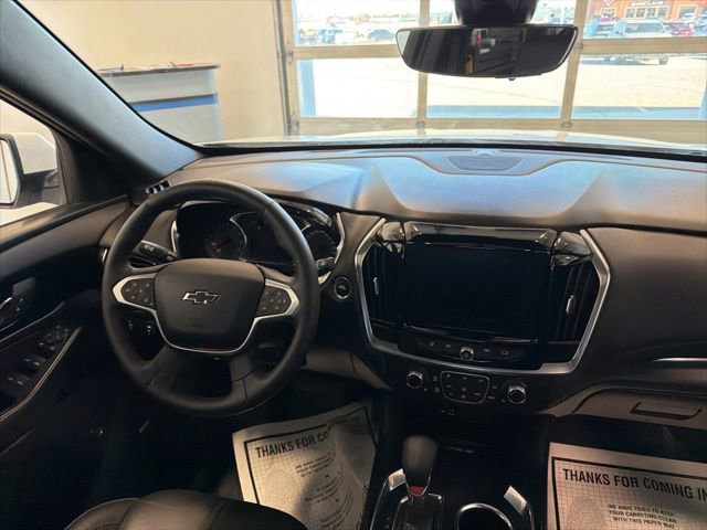 Used 2024 Chevrolet Traverse RS image 39