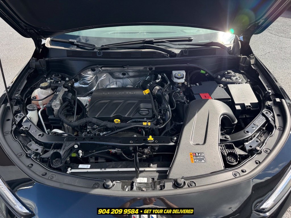 Used 2024 Buick Envista Sport Touring w/ Convenience I Package FWD image 40