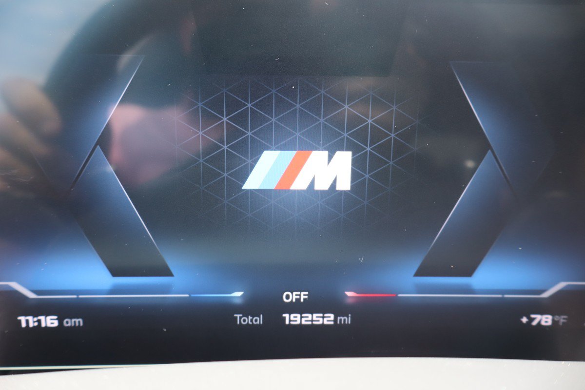 Used 2026 BMW X6 M60i AWD/4WD image 11