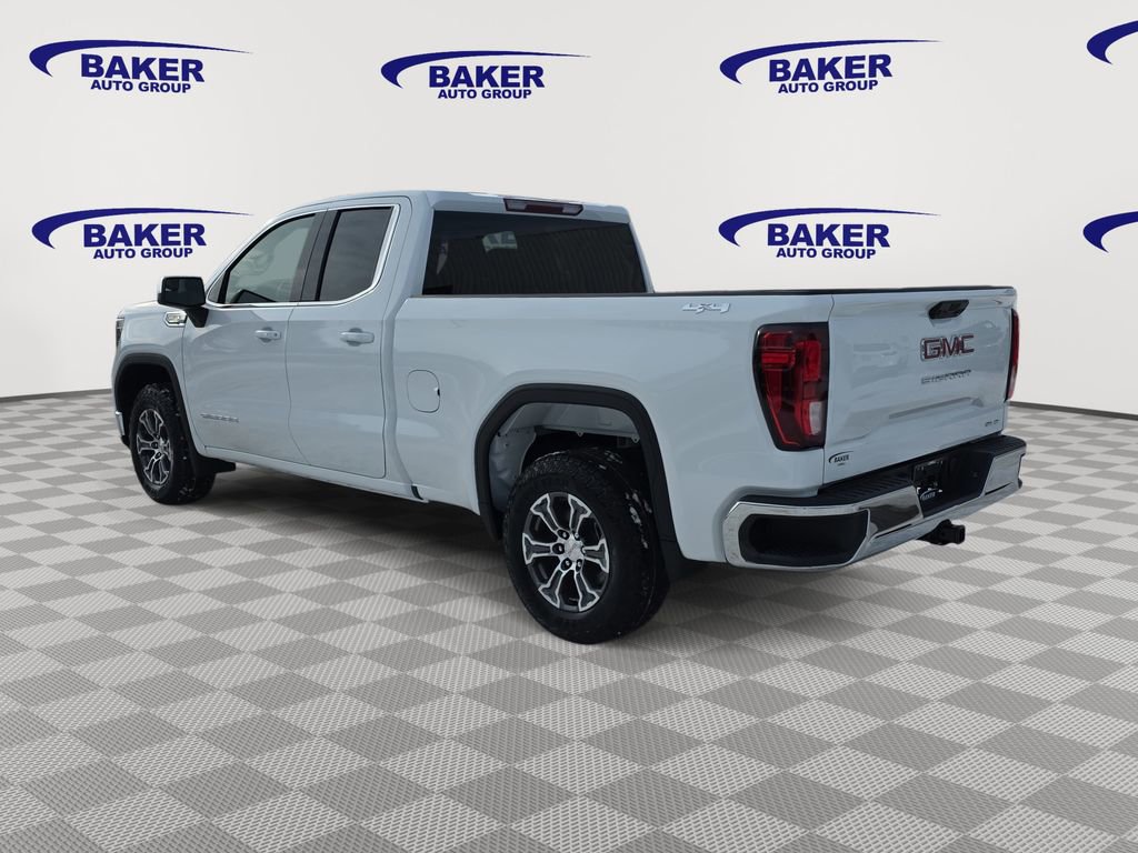 New 2026 GMC Sierra 1500 SLE image 7