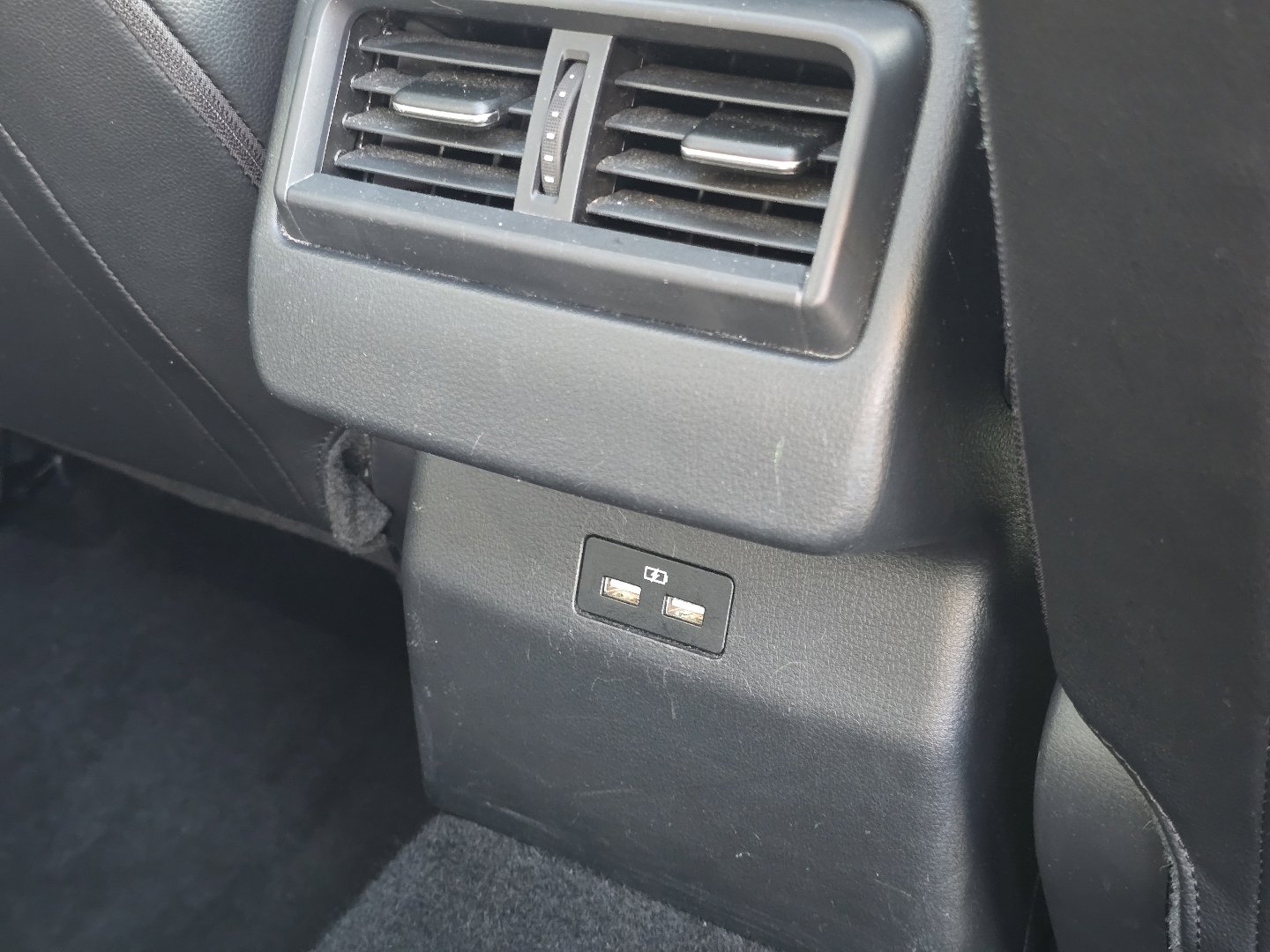 Used 2024 MAZDA CX-50 AWD 2.5 S w/ Premium Package image 27