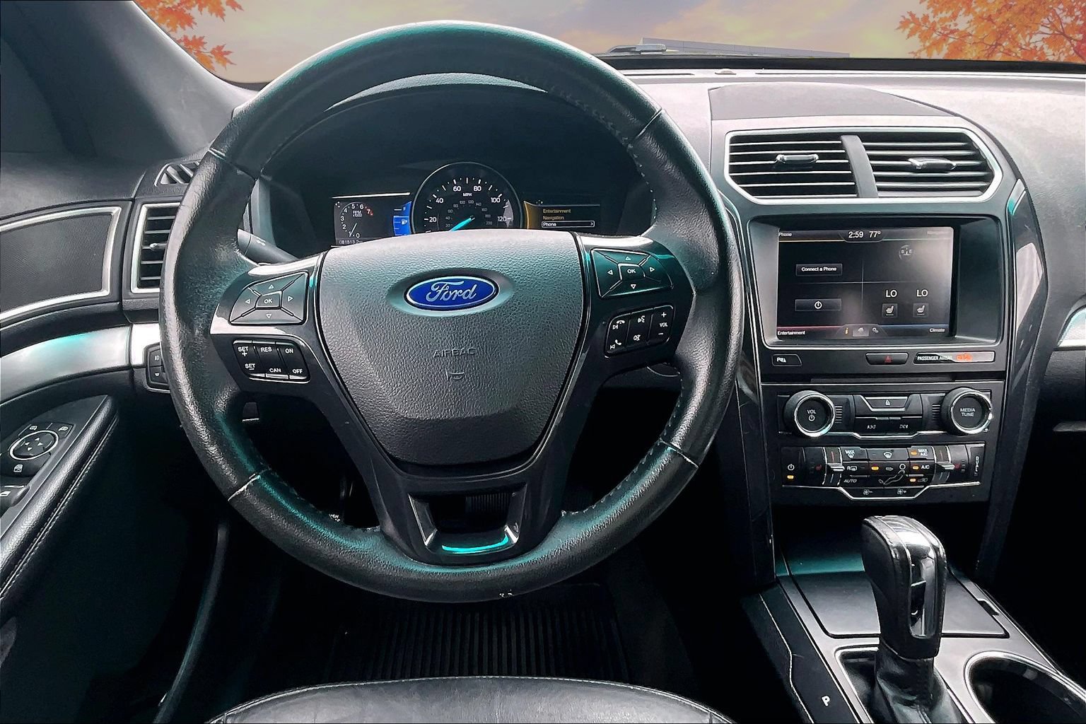 Used 2016 Ford Explorer XLT AWD/4WD image 8
