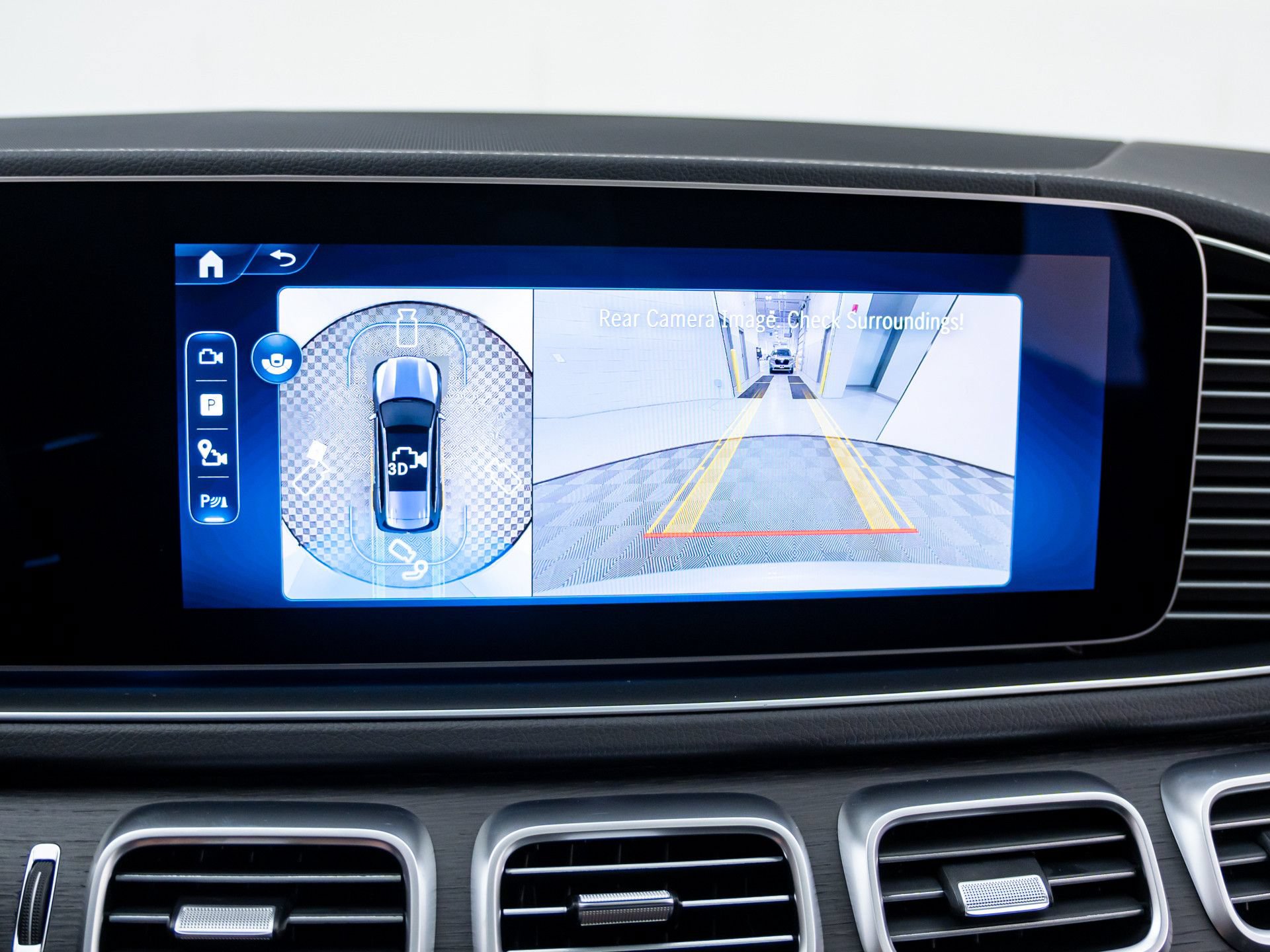 New 2026 Mercedes-Benz GLS 450 4MATIC image 25