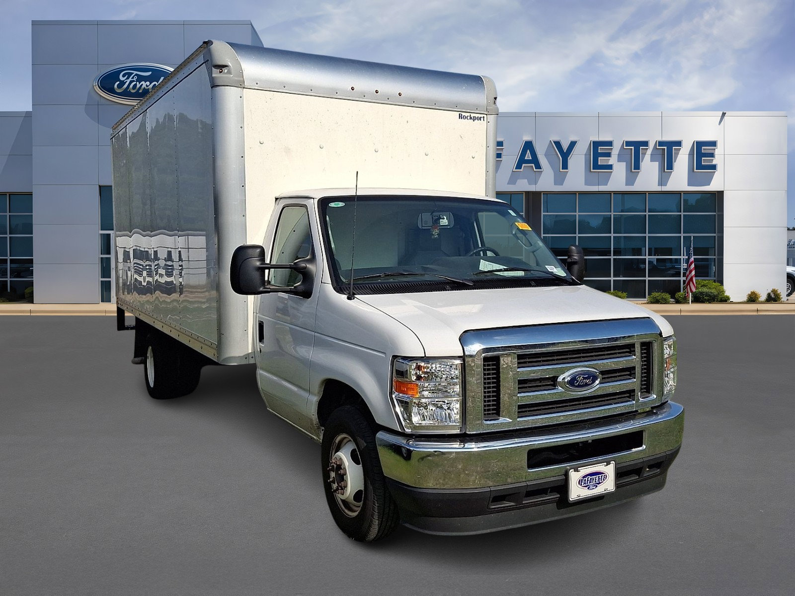 Used 2025 Ford E-350 and Econoline 350 Super Duty w/ Power Equipment Group