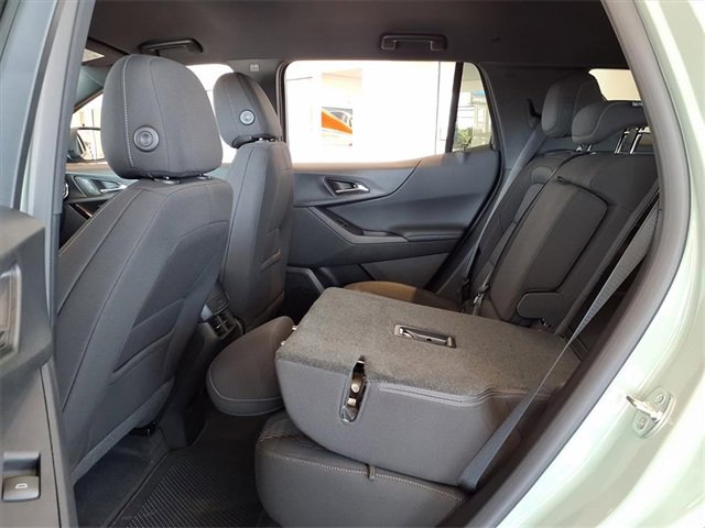 New 2026 Chevrolet Equinox LT image 21