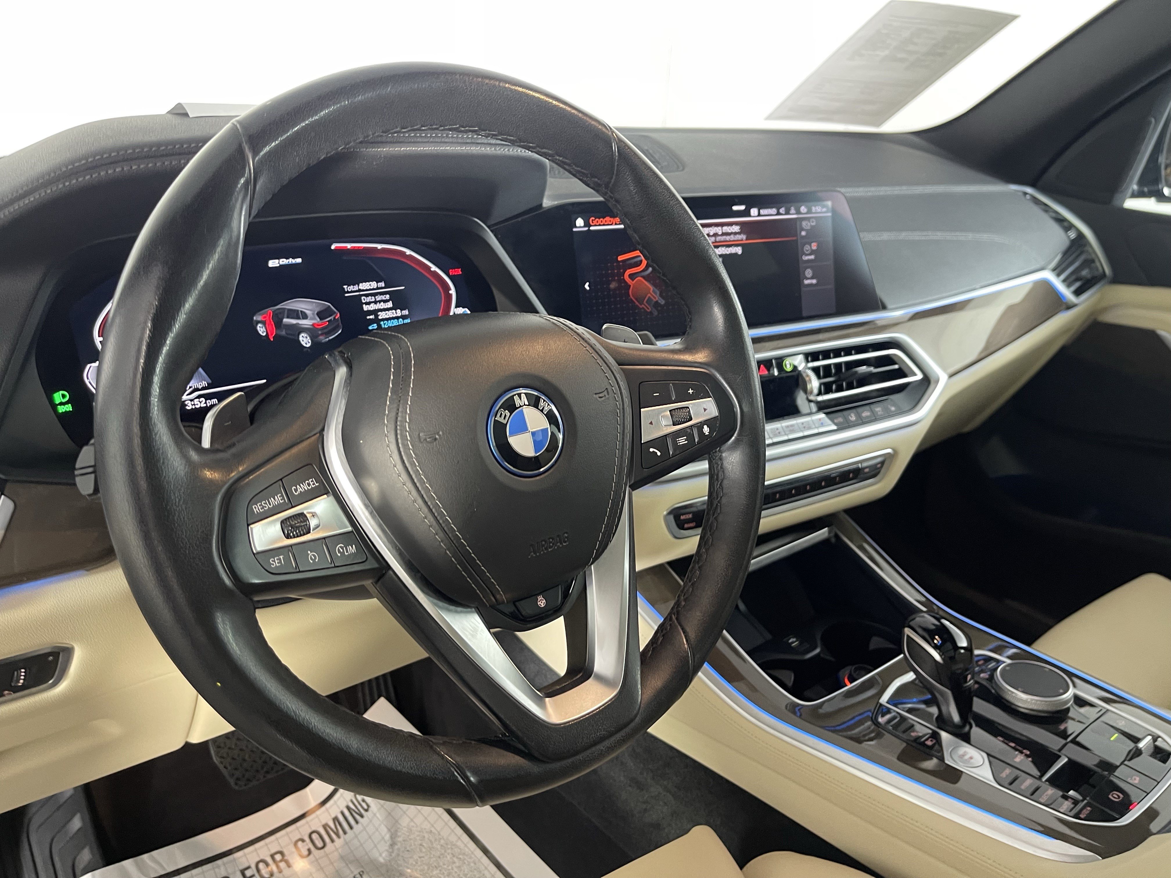 Certified 2022 BMW X5 xDrive45e w/ Premium Package AWD/4WD image 12