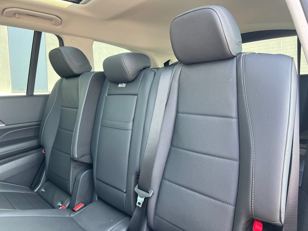 New 2026 Mercedes-Benz GLS 450 4MATIC image 27