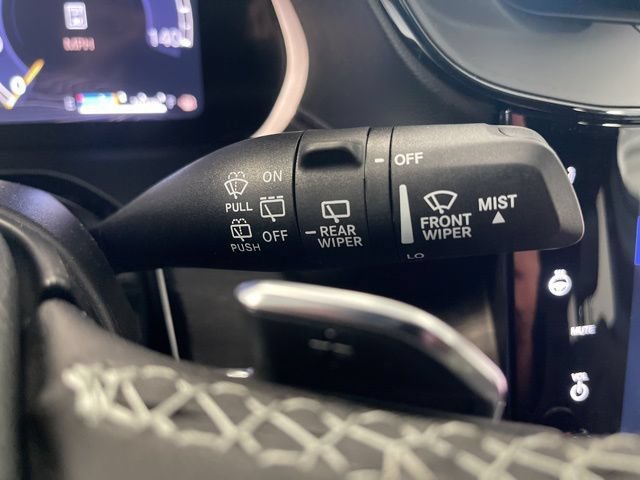 New 2026 Jeep Grand Cherokee Limited w/ Trailer Tow Package AWD/4WD image 41