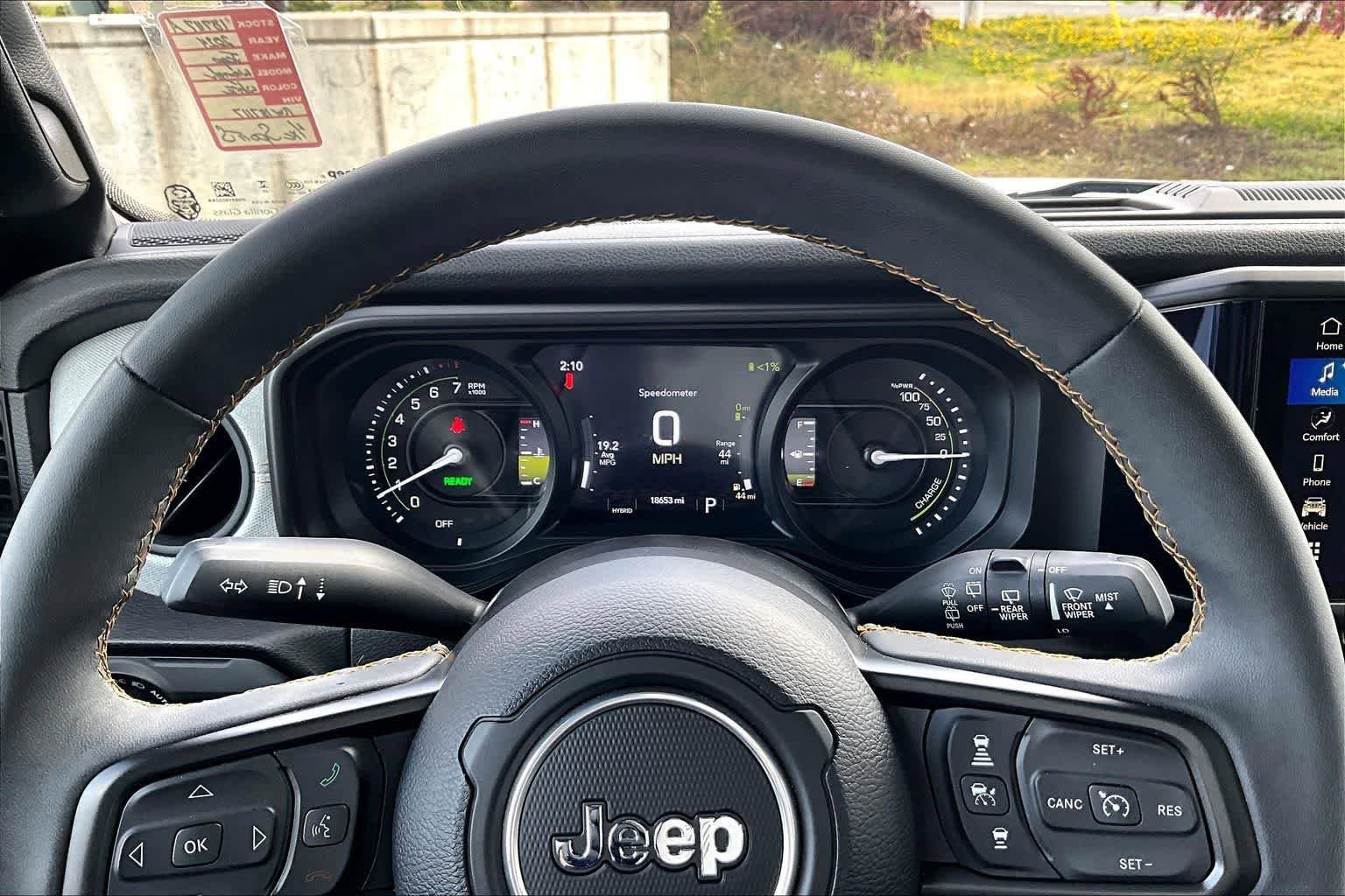 Used 2024 Jeep Wrangler Unlimited AWD/4WD image 18