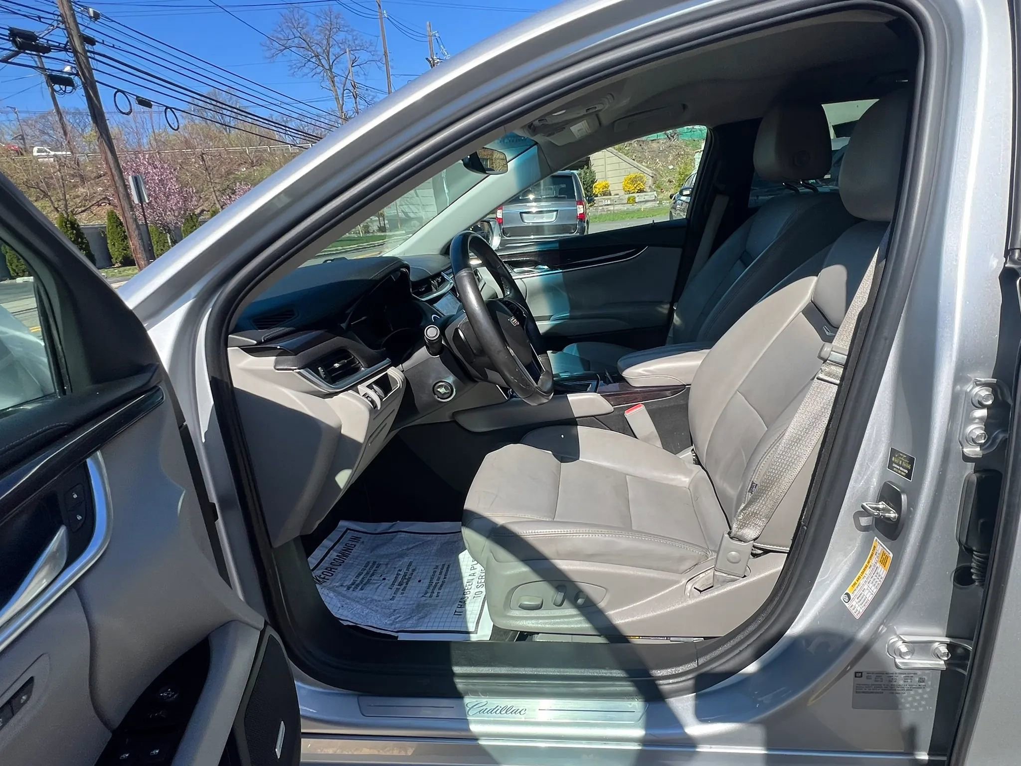 Used 2017 Cadillac XTS Luxury image 26