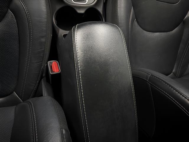 Used 2020 Jeep Cherokee Limited image 16