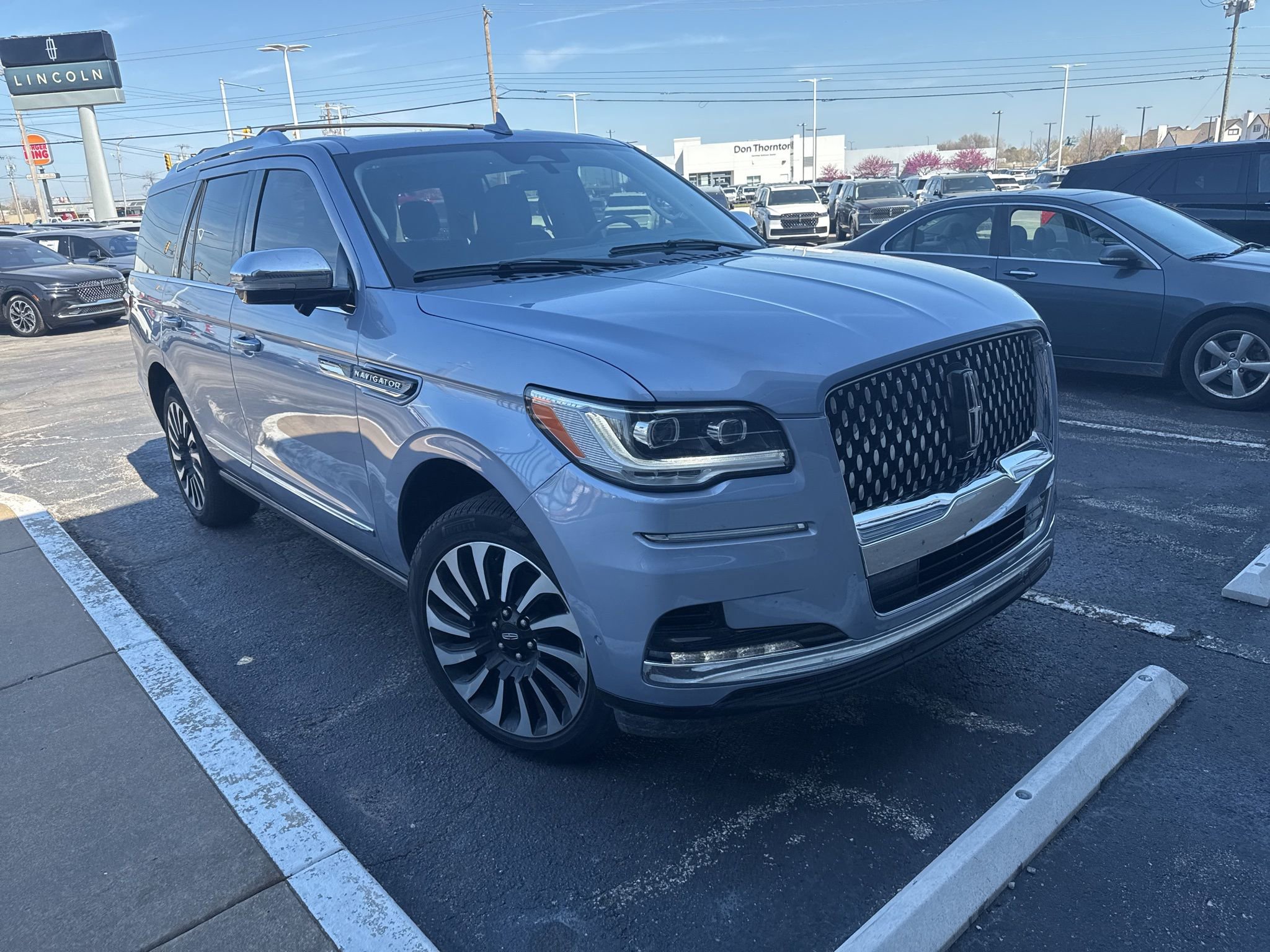 Certified 2024 Lincoln Navigator Black Label image 2