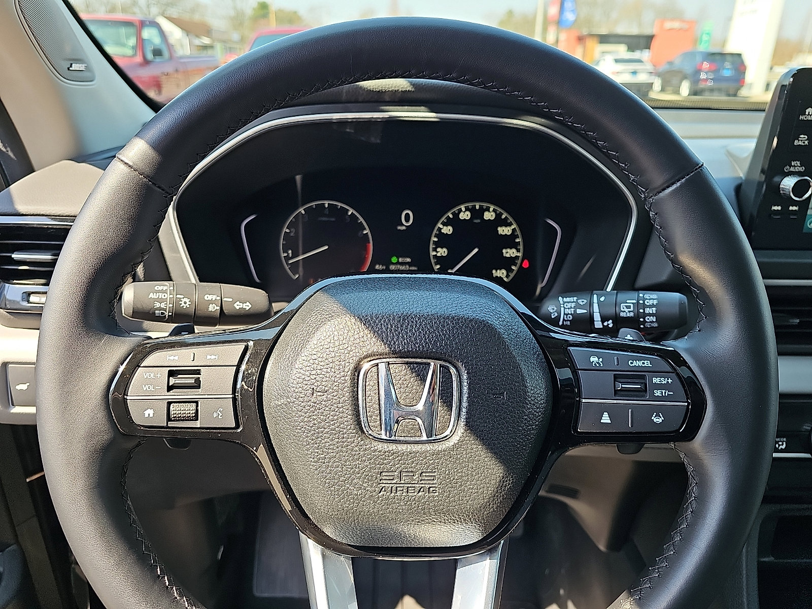 Used 2025 Honda Pilot Touring image 23