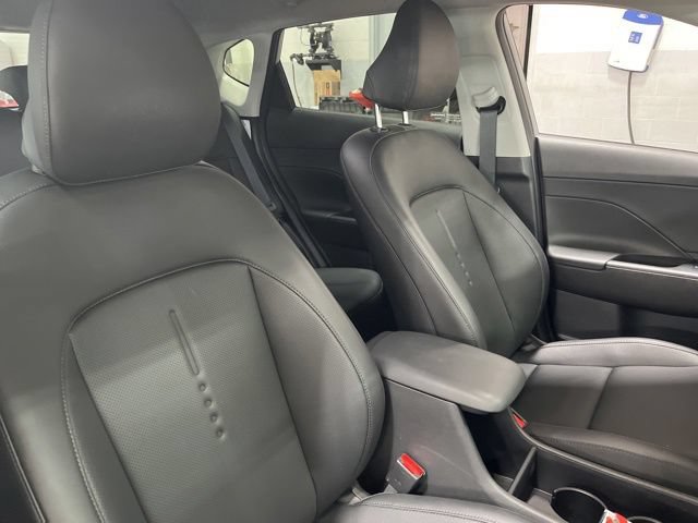Used 2024 Hyundai Kona Limited AWD/4WD image 35