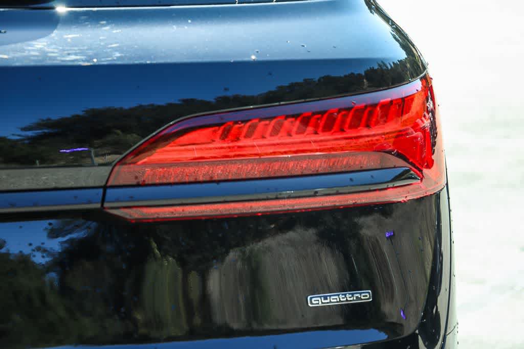 Used 2026 Audi Q7 2.0T Premium w/ Convenience Plus Package AWD/4WD image 9