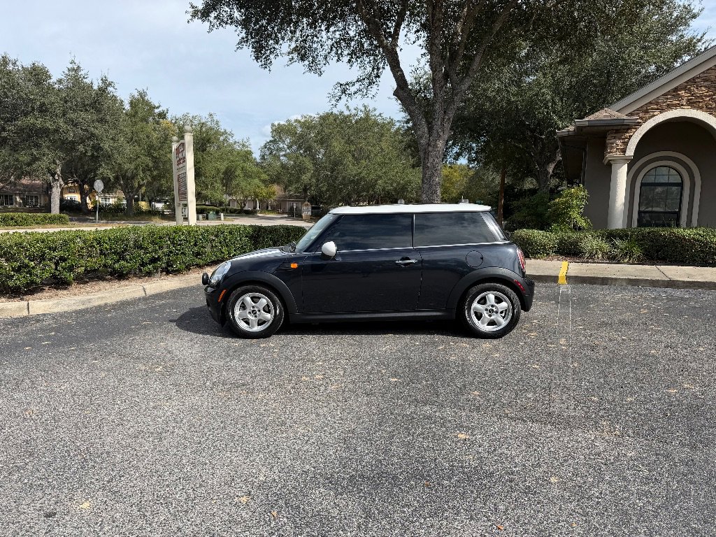 Used 2008 MINI Cooper Hardtop image 2