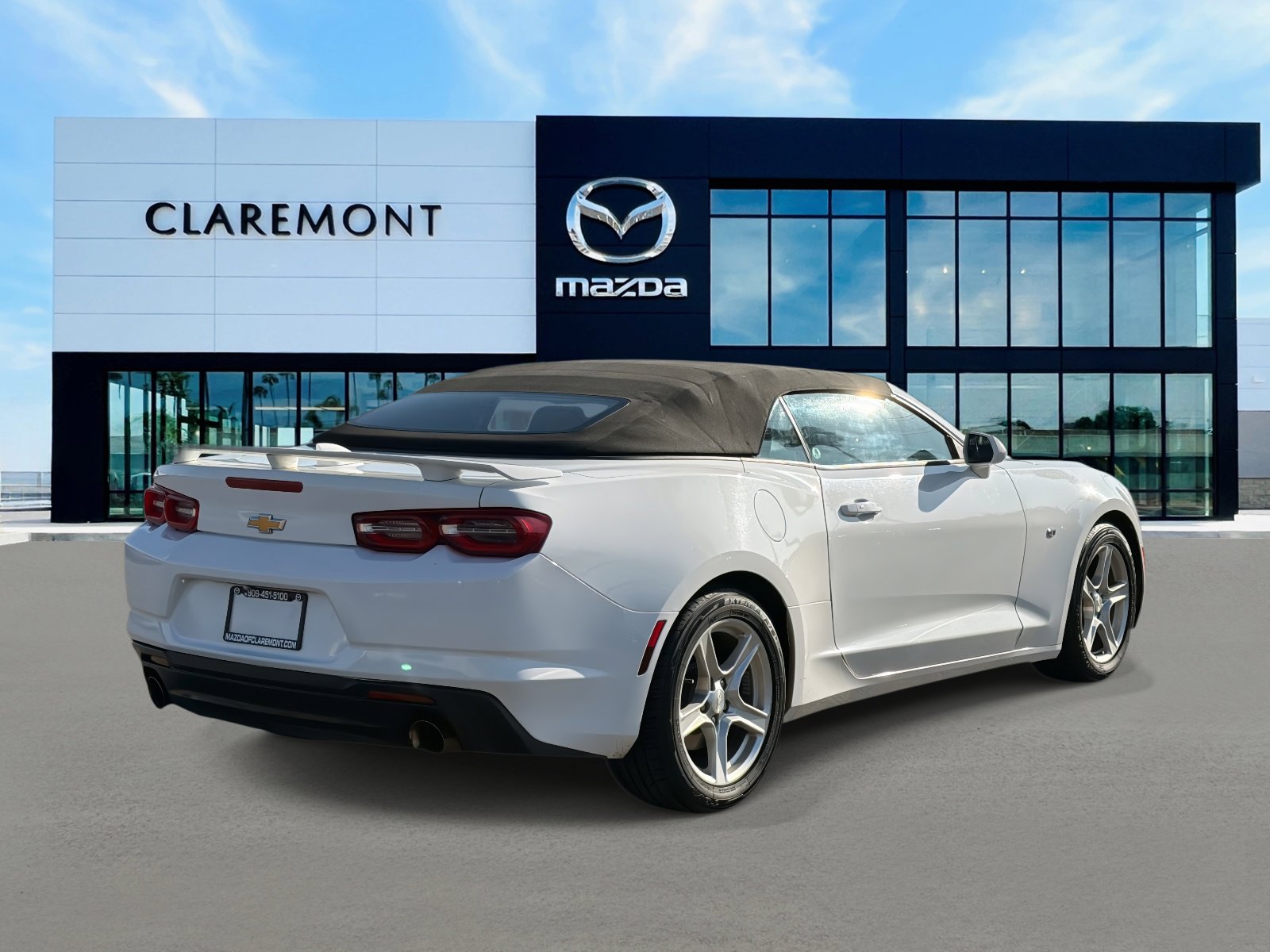 Used 2020 Chevrolet Camaro LT image 5