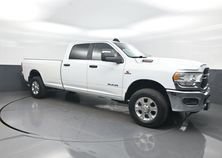 Used 2023 RAM 3500 Big Horn w/ Level 1 Equipment Group image 4