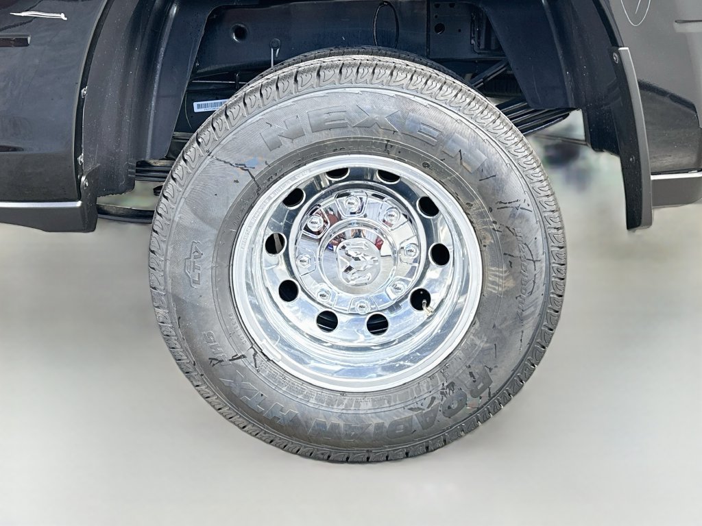 New 2026 RAM 3500 Tradesman AWD/4WD image 19