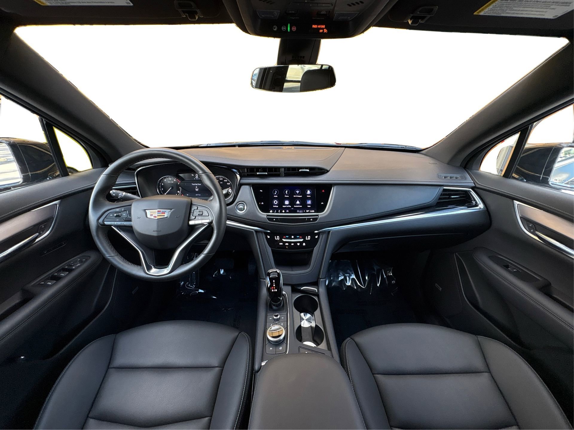 New 2025 Cadillac XT6 Luxury image 23