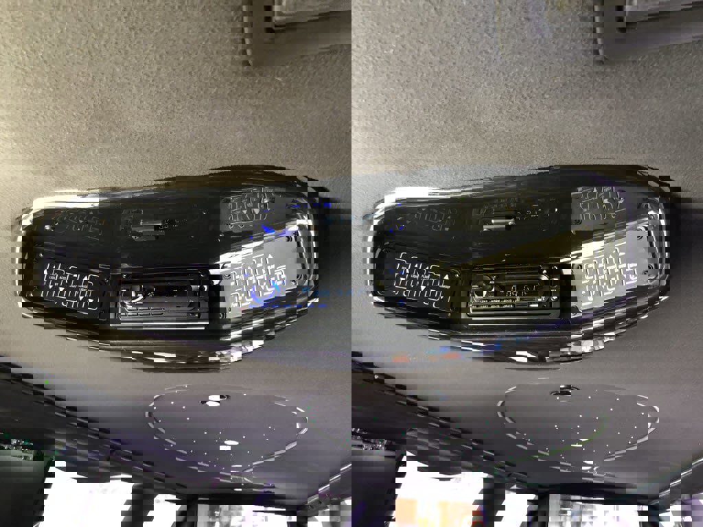 Used 2011 Lincoln Town Car Executive image 11