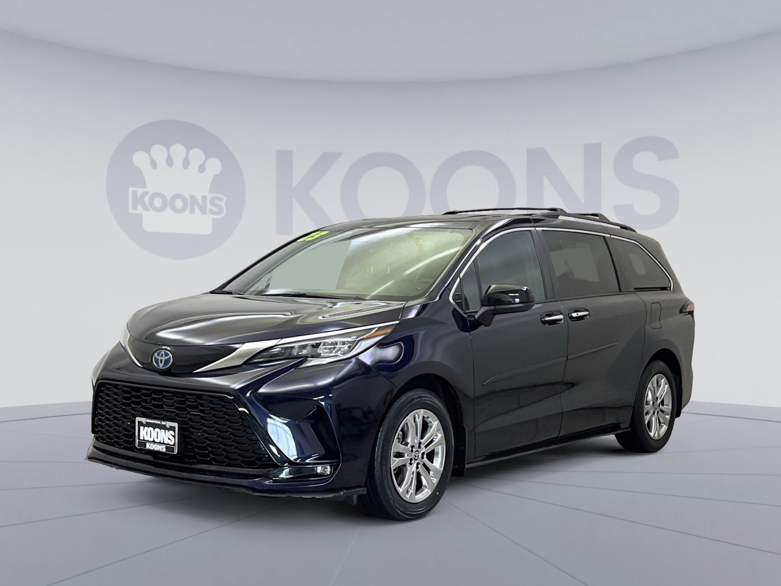 Used 2023 Toyota Sienna XSE w/ XSE Plus Package