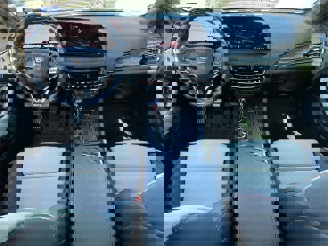 Used 2026 Cadillac CT5 V w/ Technology Package image 10