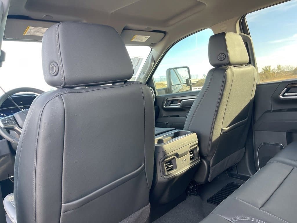 New 2025 Chevrolet Silverado 2500 LT image 27