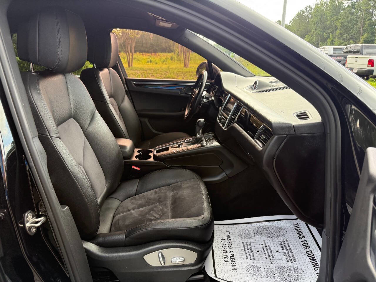 Used 2015 Porsche Macan S image 19