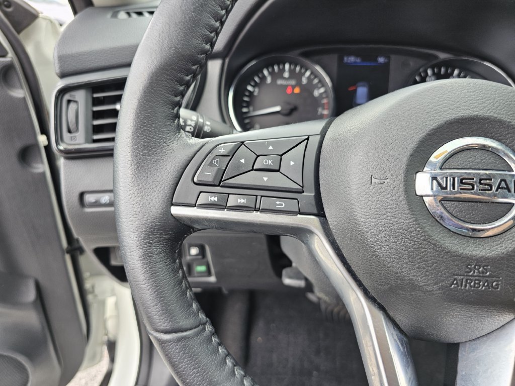 Used 2020 Nissan Rogue SL w/ Premium Package FWD image 26