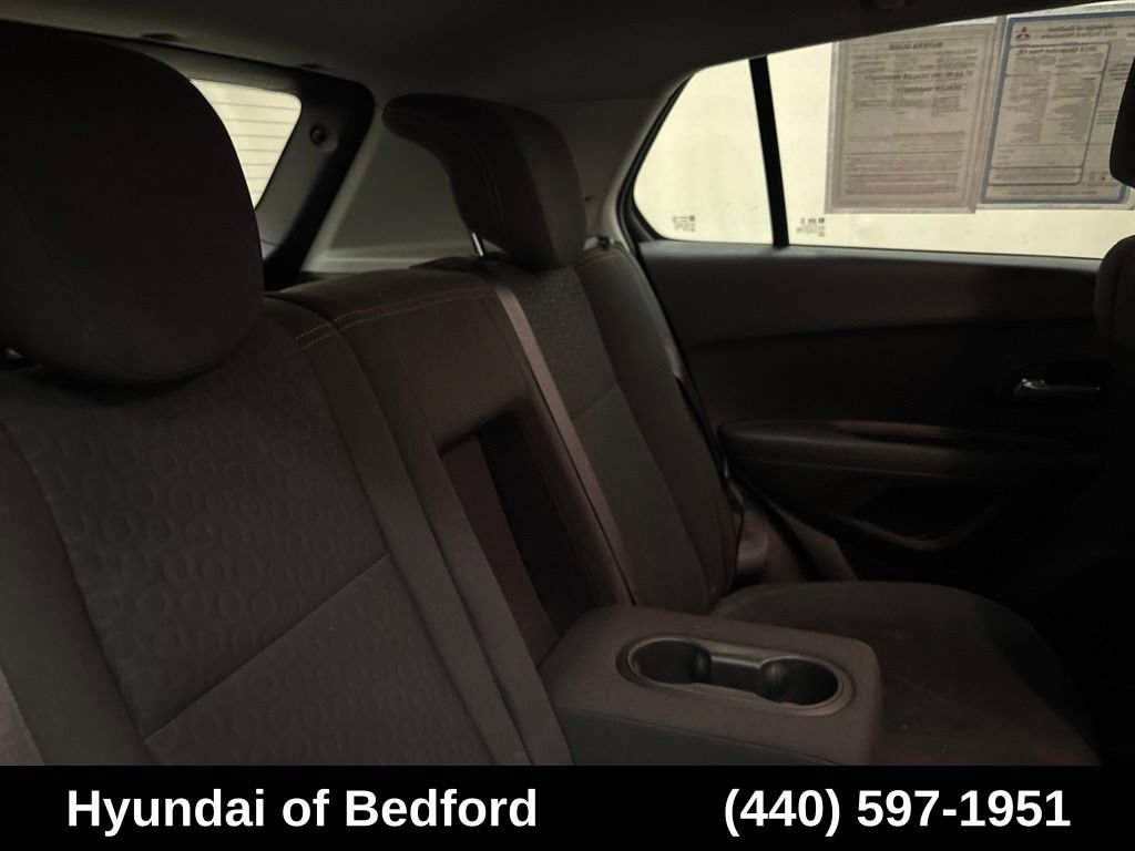 Used 2018 Chevrolet Trax LS FWD image 20