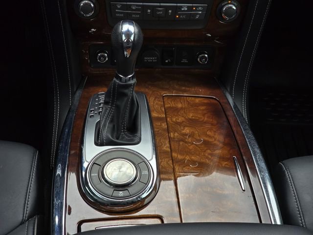 Used 2017 INFINITI QX80 2WD w/ Deluxe Technology Package image 14