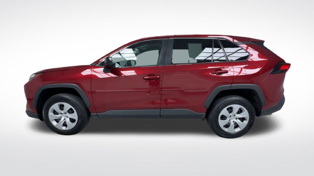 Certified 2024 Toyota RAV4 LE AWD/4WD image 6