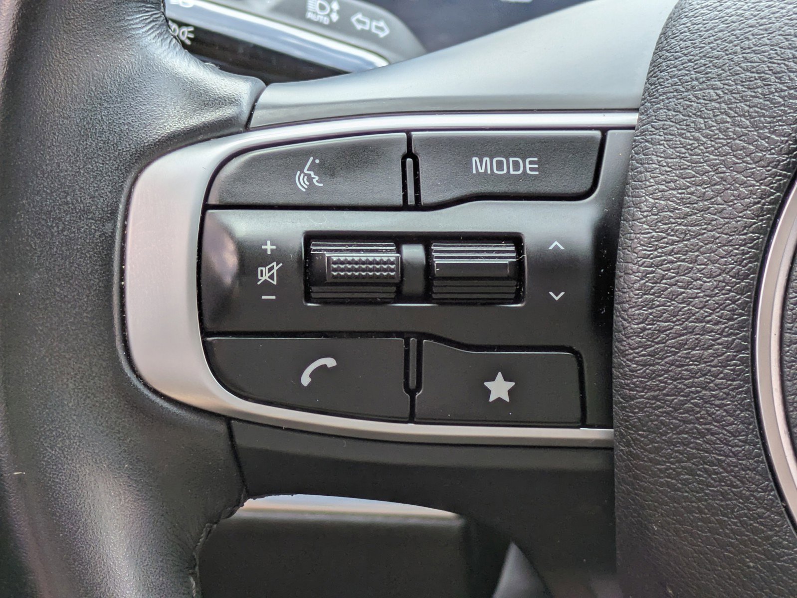 Certified 2023 Kia Sportage SX FWD image 22