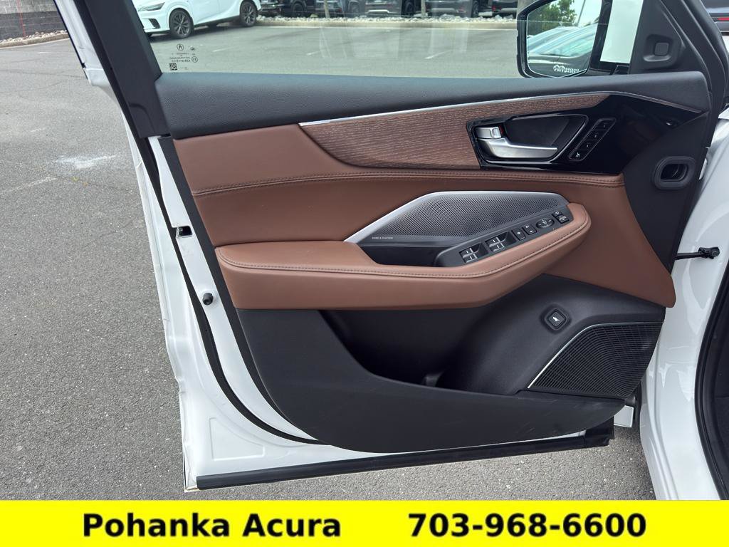 Used 2026 Acura MDX SH-AWD w/ Advance Package image 23