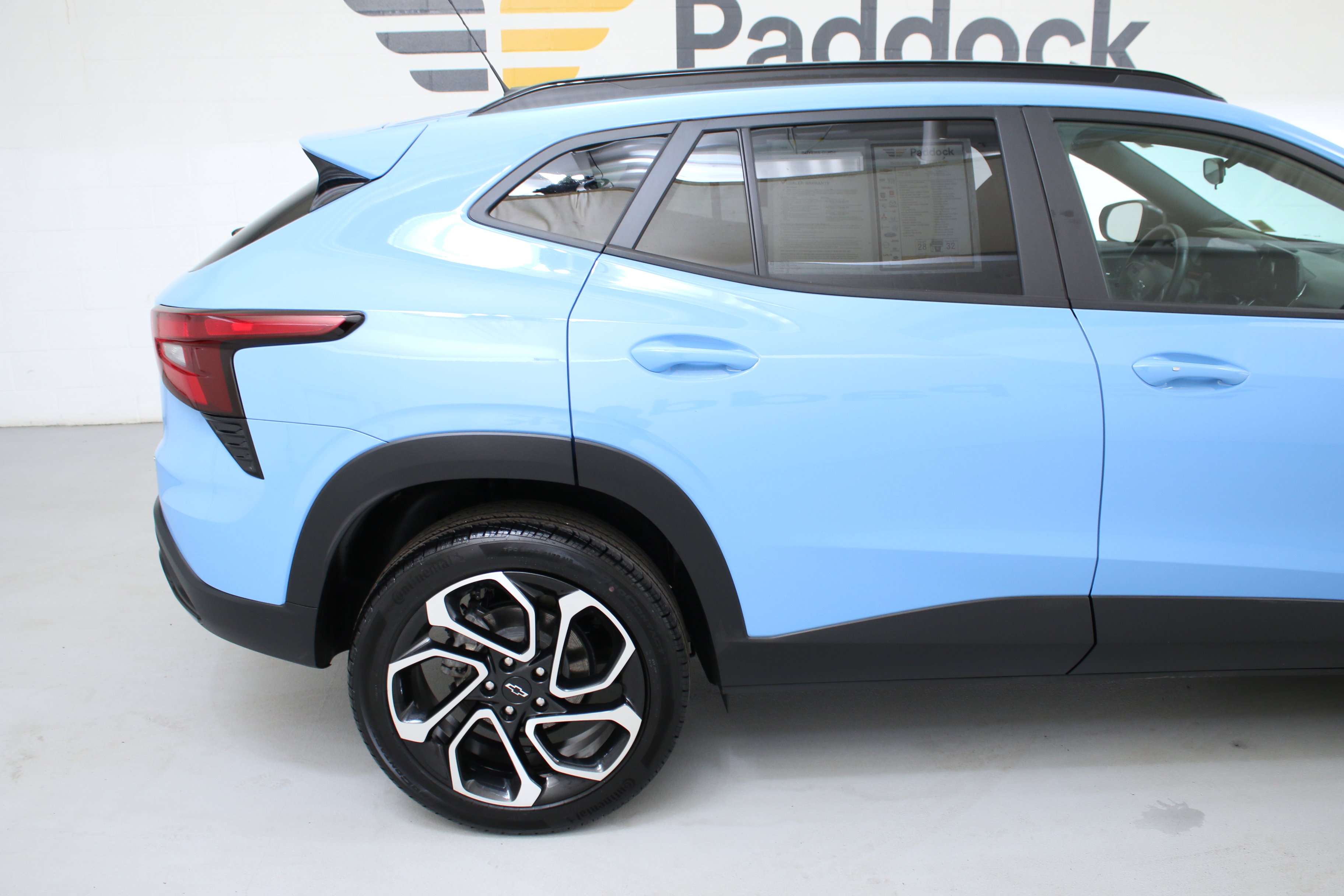 Certified 2024 Chevrolet Trax RS FWD image 10
