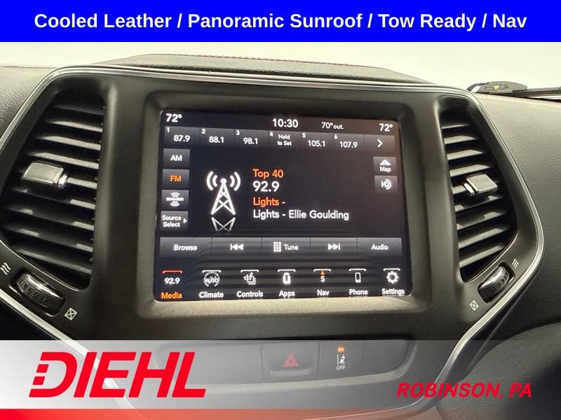 Used 2022 Jeep Cherokee Trailhawk w/ Sun, Sound & Nav Group AWD/4WD image 32