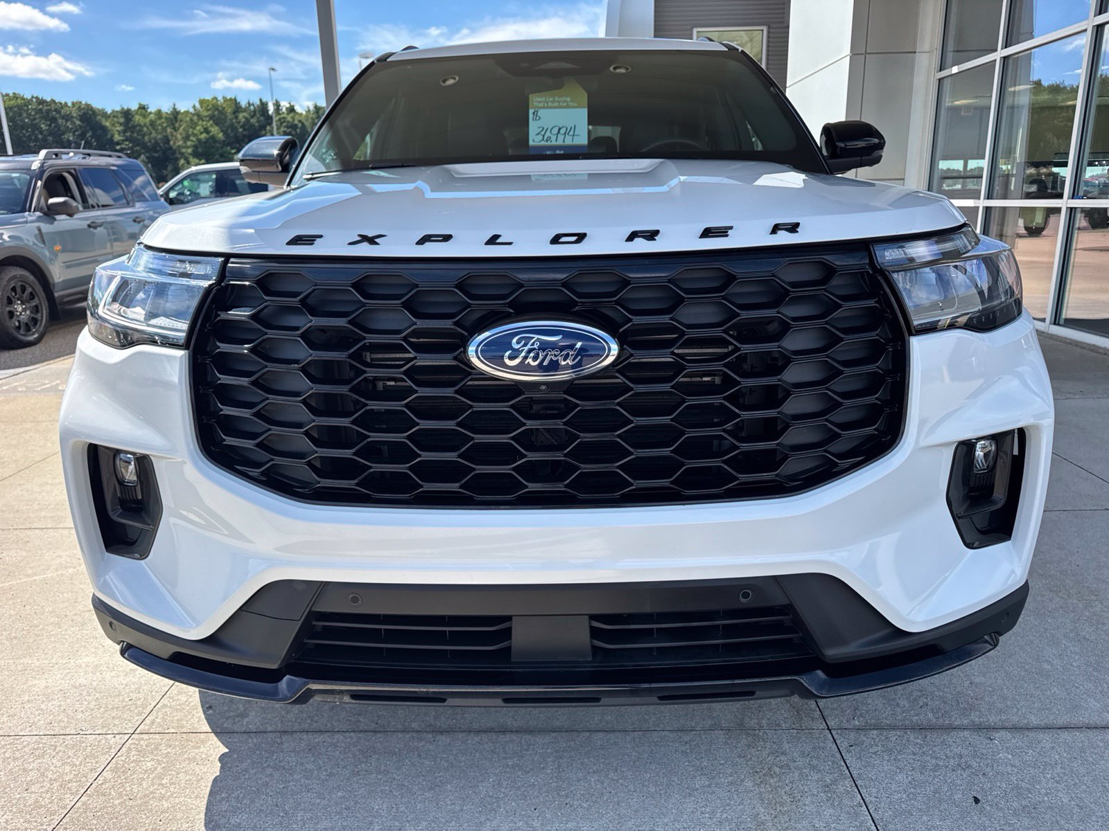 Certified 2025 Ford Explorer ST-Line AWD/4WD image 11