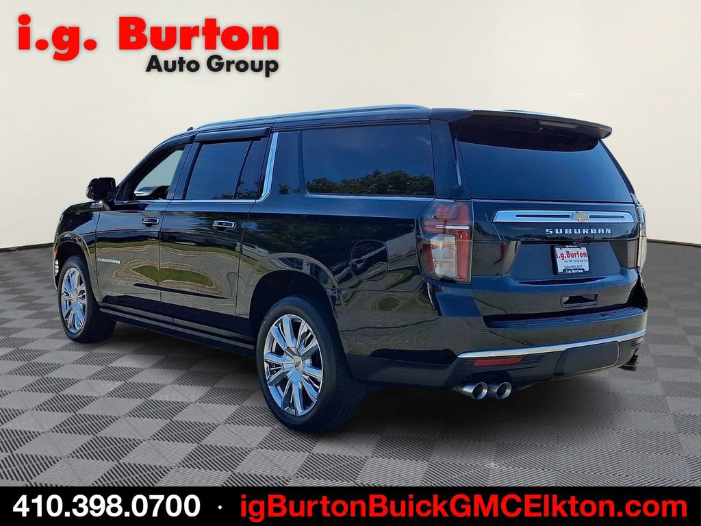 Certified 2022 Chevrolet Suburban High Country AWD/4WD image 4
