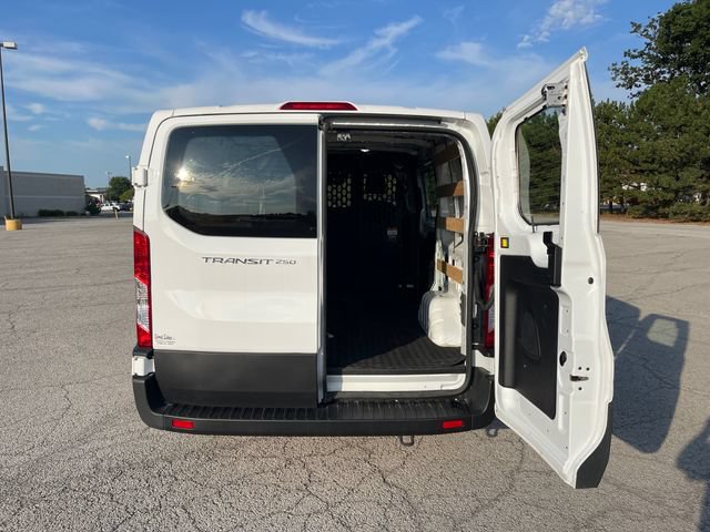 Used 2025 Ford Transit 250 Low Roof w/ Exterior Upgrade Package RWD image 18