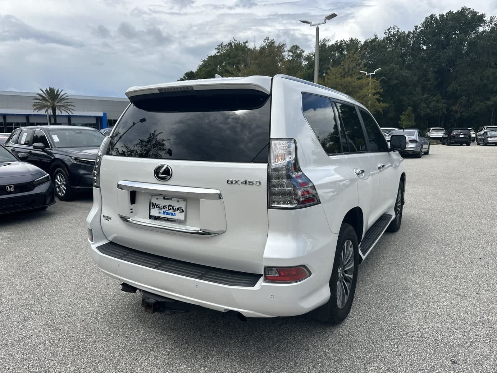 Used 2023 Lexus GX 460 Luxury AWD/4WD image 6