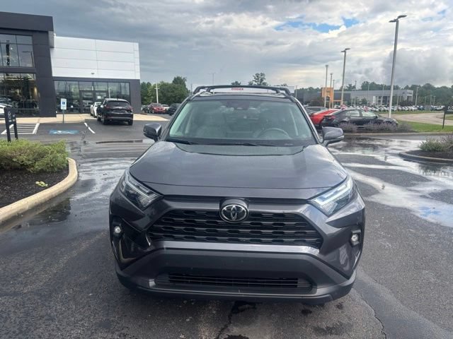 Used 2023 Toyota RAV4 XLE Premium FWD image 4