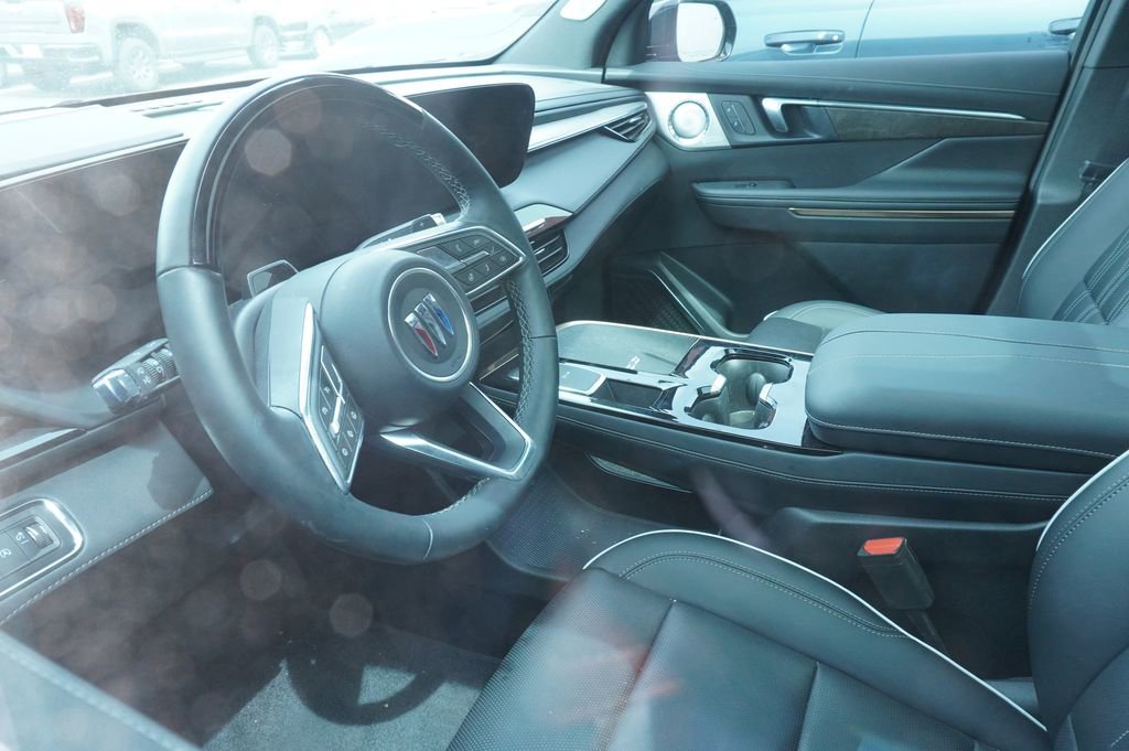 Certified 2025 Buick Enclave Avenir w/ Super Cruise Package FWD image 8