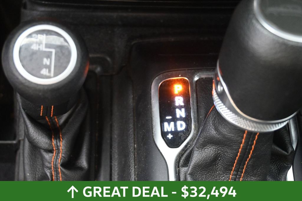 Used 2021 Jeep Gladiator Mojave w/ Cold Weather Group AWD/4WD image 35